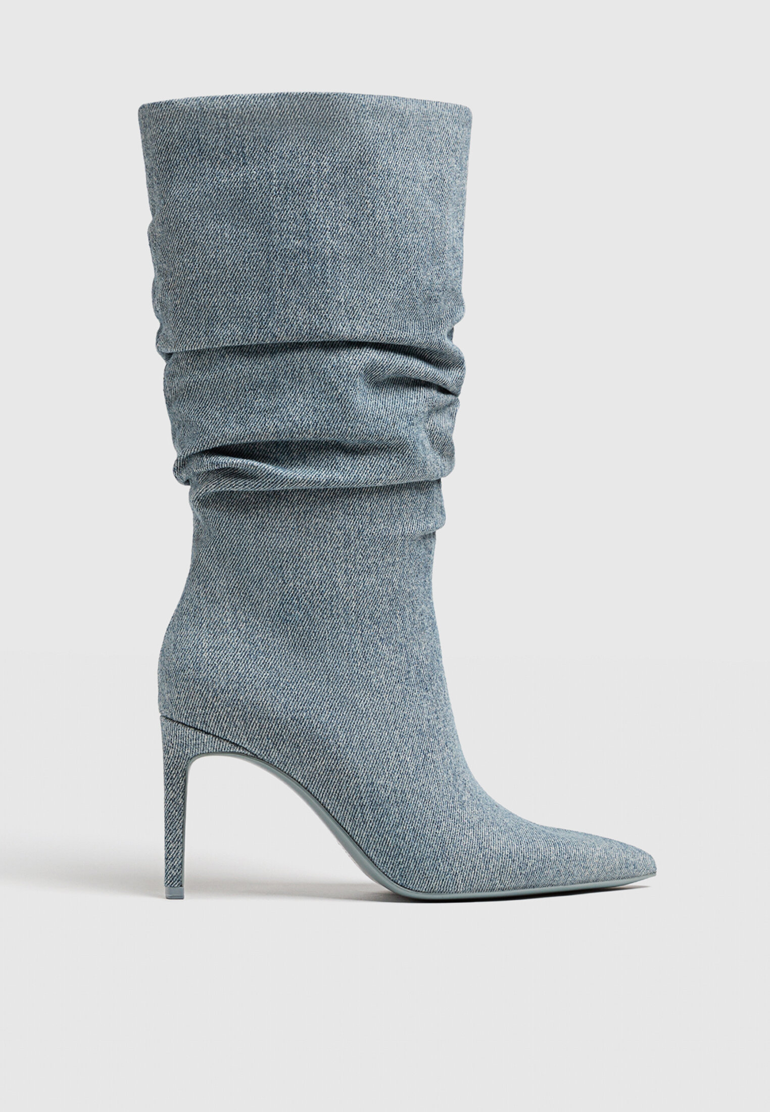 Bottines deals talons stradivarius