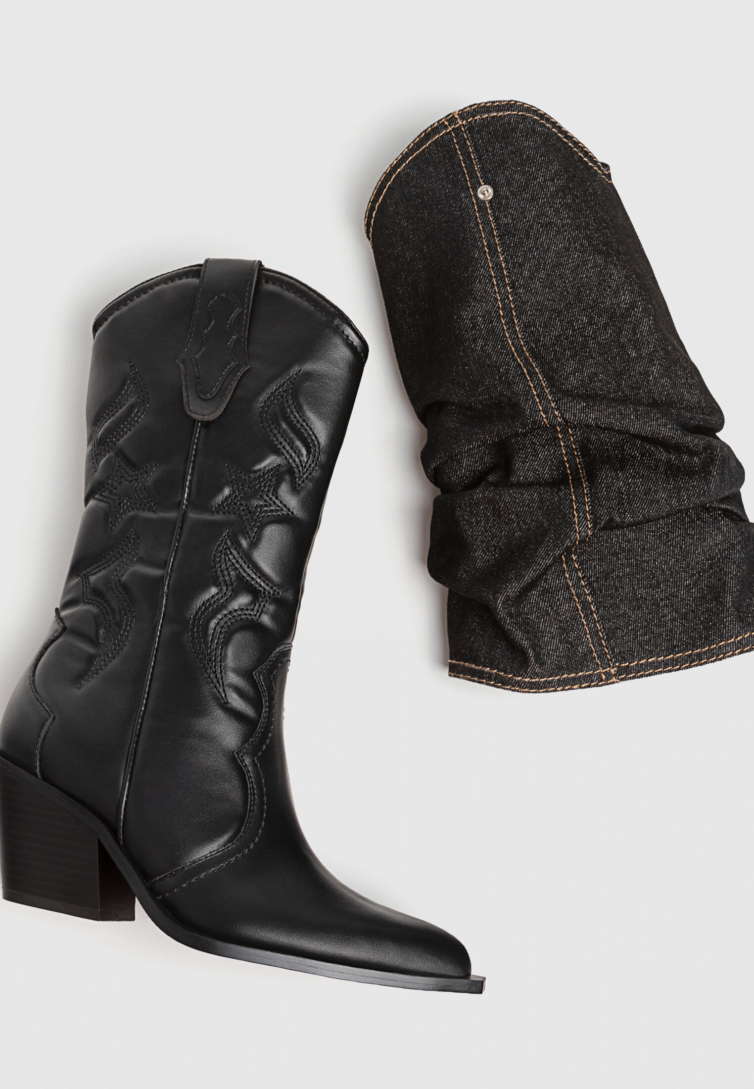 Stradivarius 2025 cowboy boots