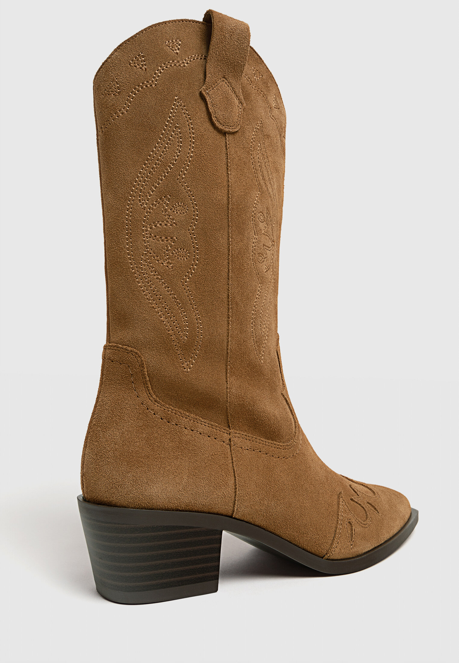 Botas 2025 beige stradivarius