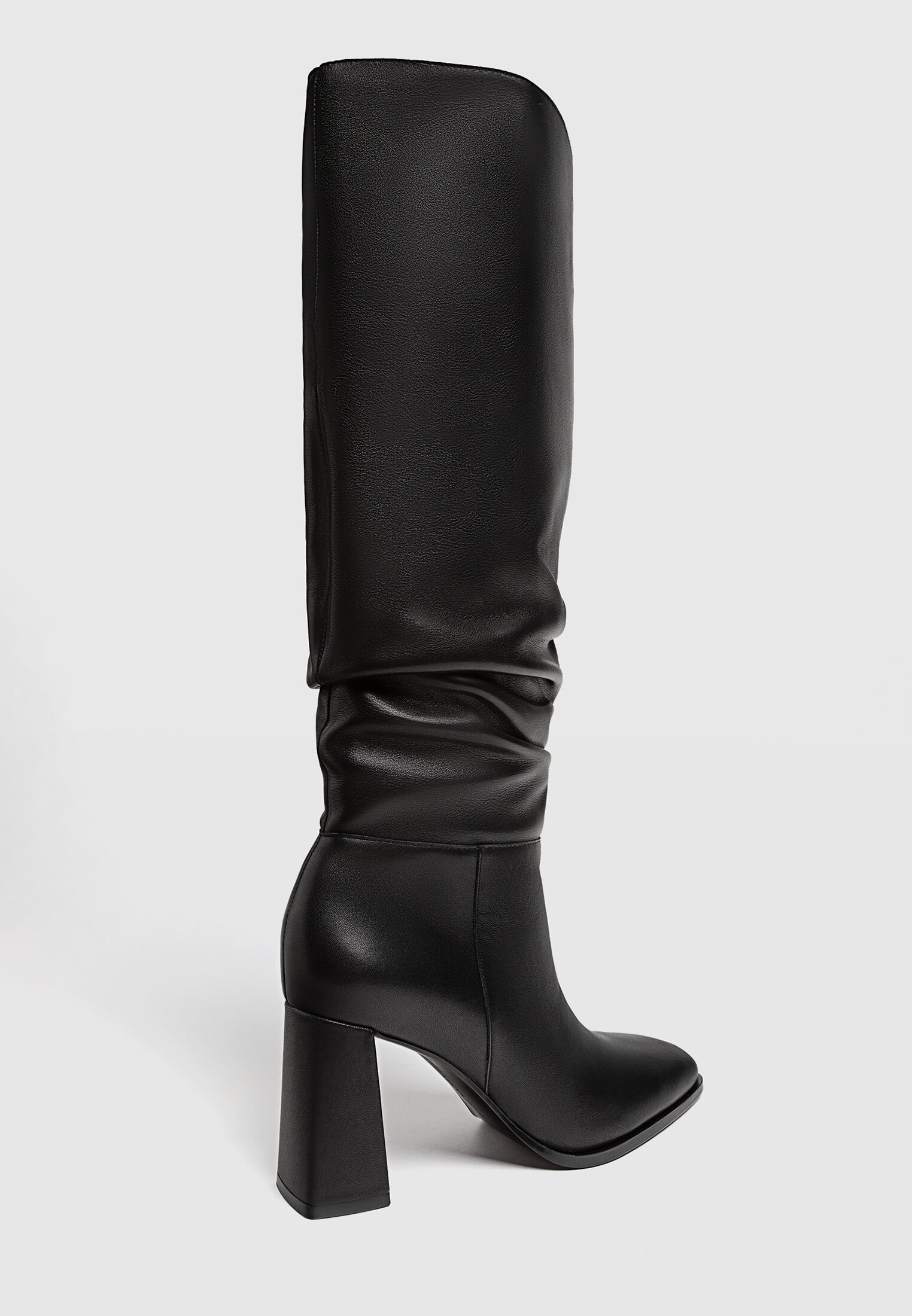 Slouchy leather high heel boots Women s fashion Stradivarius