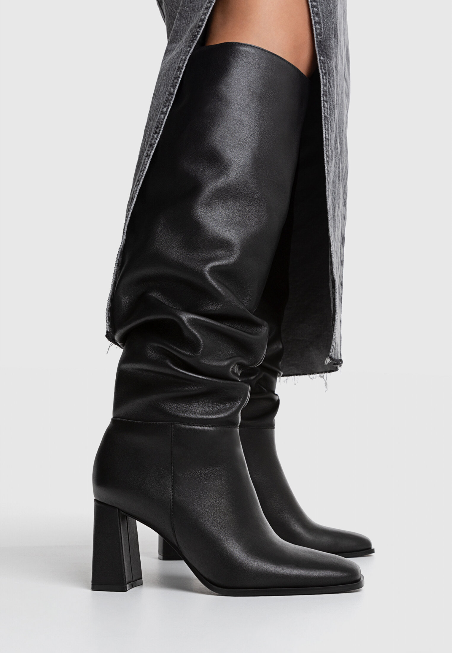 Slouchy leather high heel boots Women s fashion Stradivarius