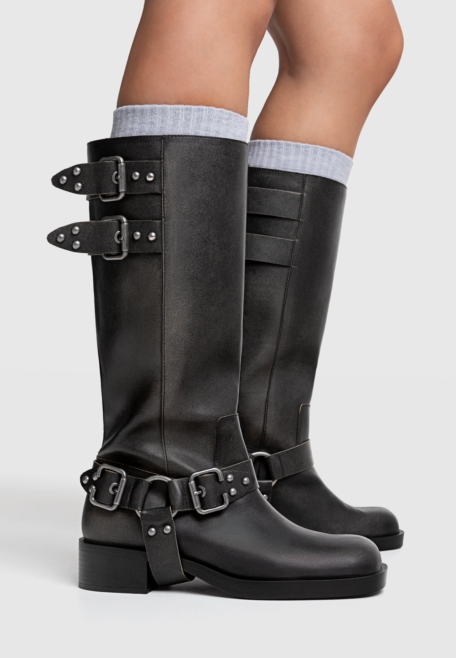 Buckled boots discount