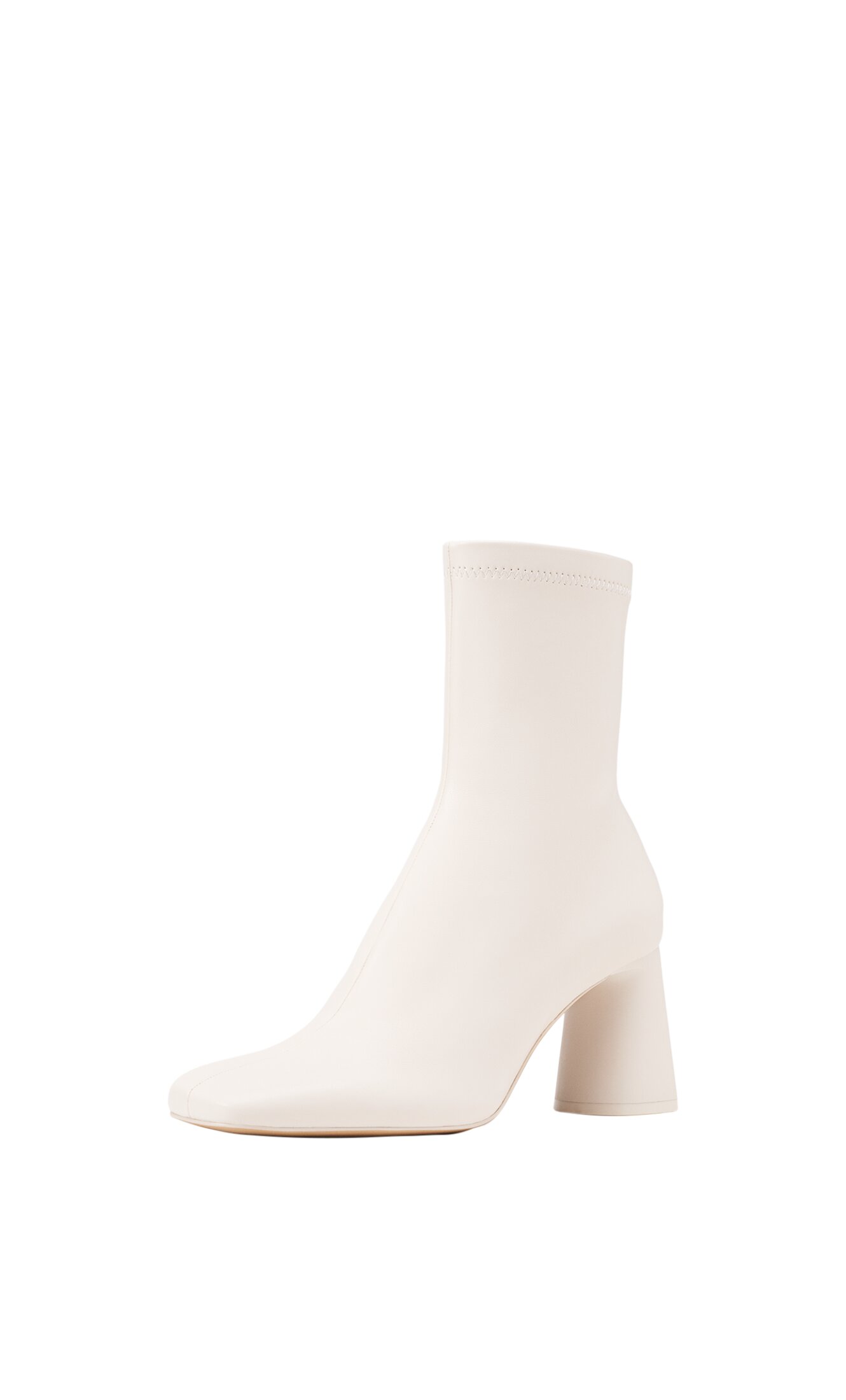 Mid heel boots with stretch legs