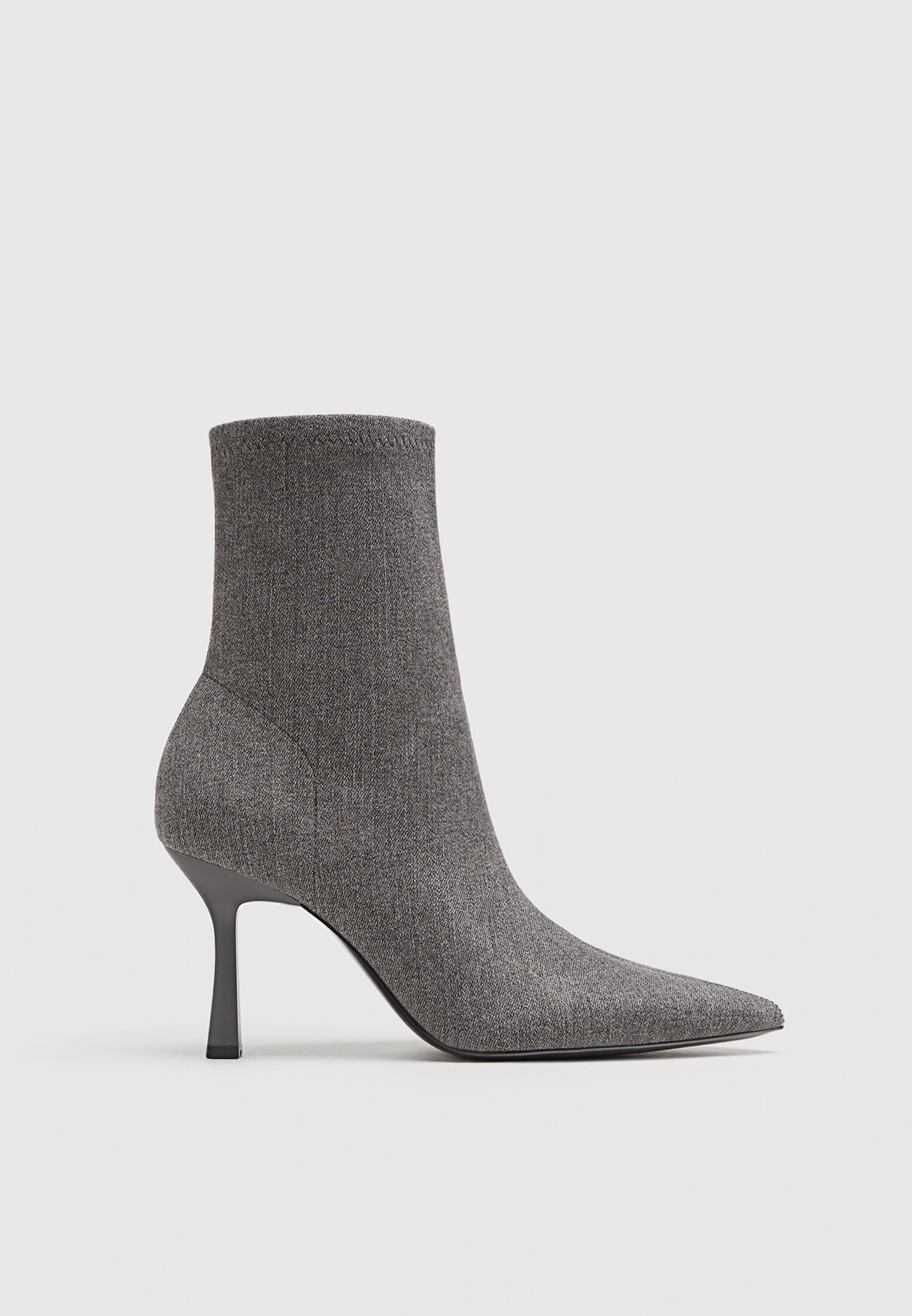 Botines tacon stradivarius sales