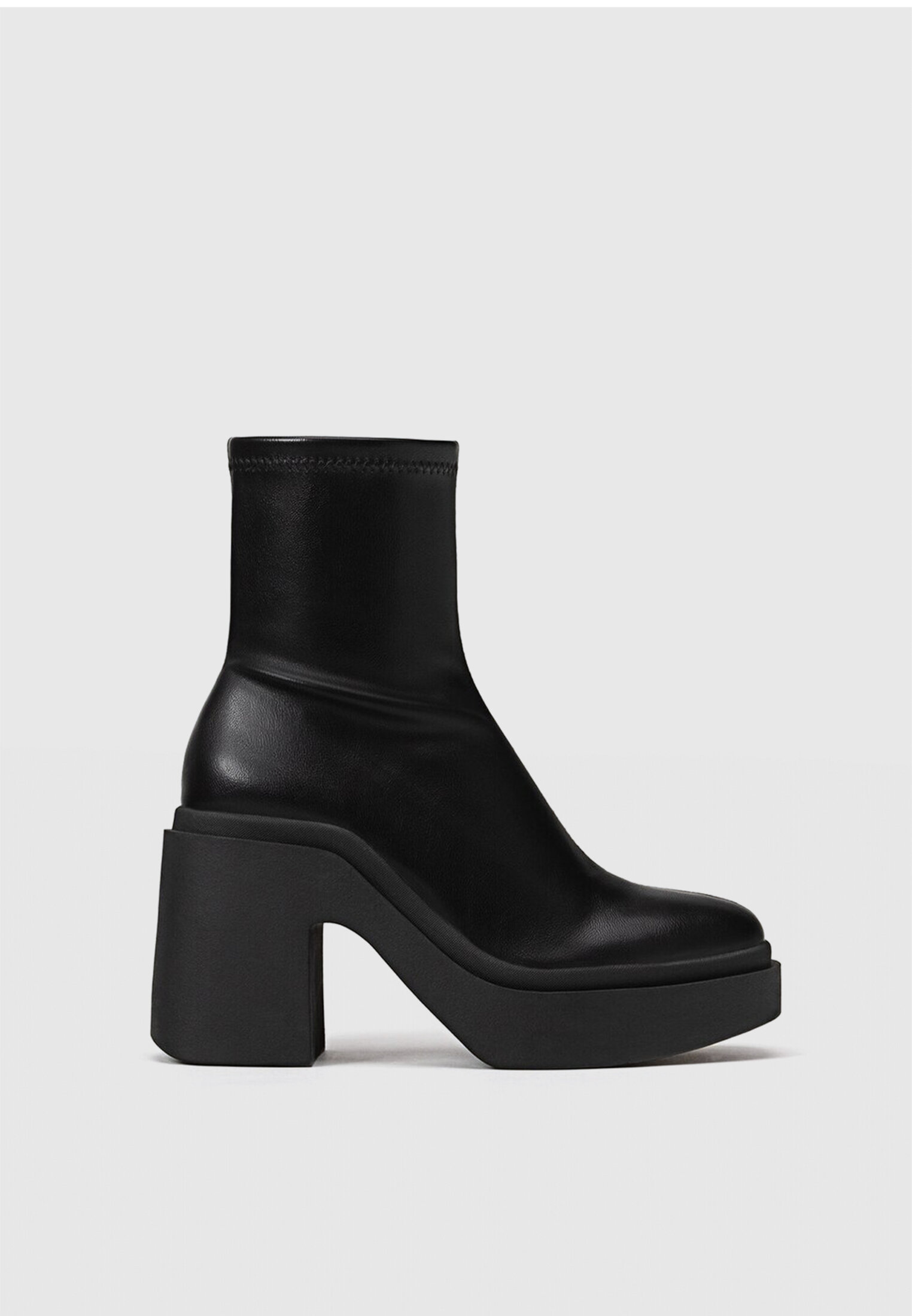 Botines stretch con plataforma