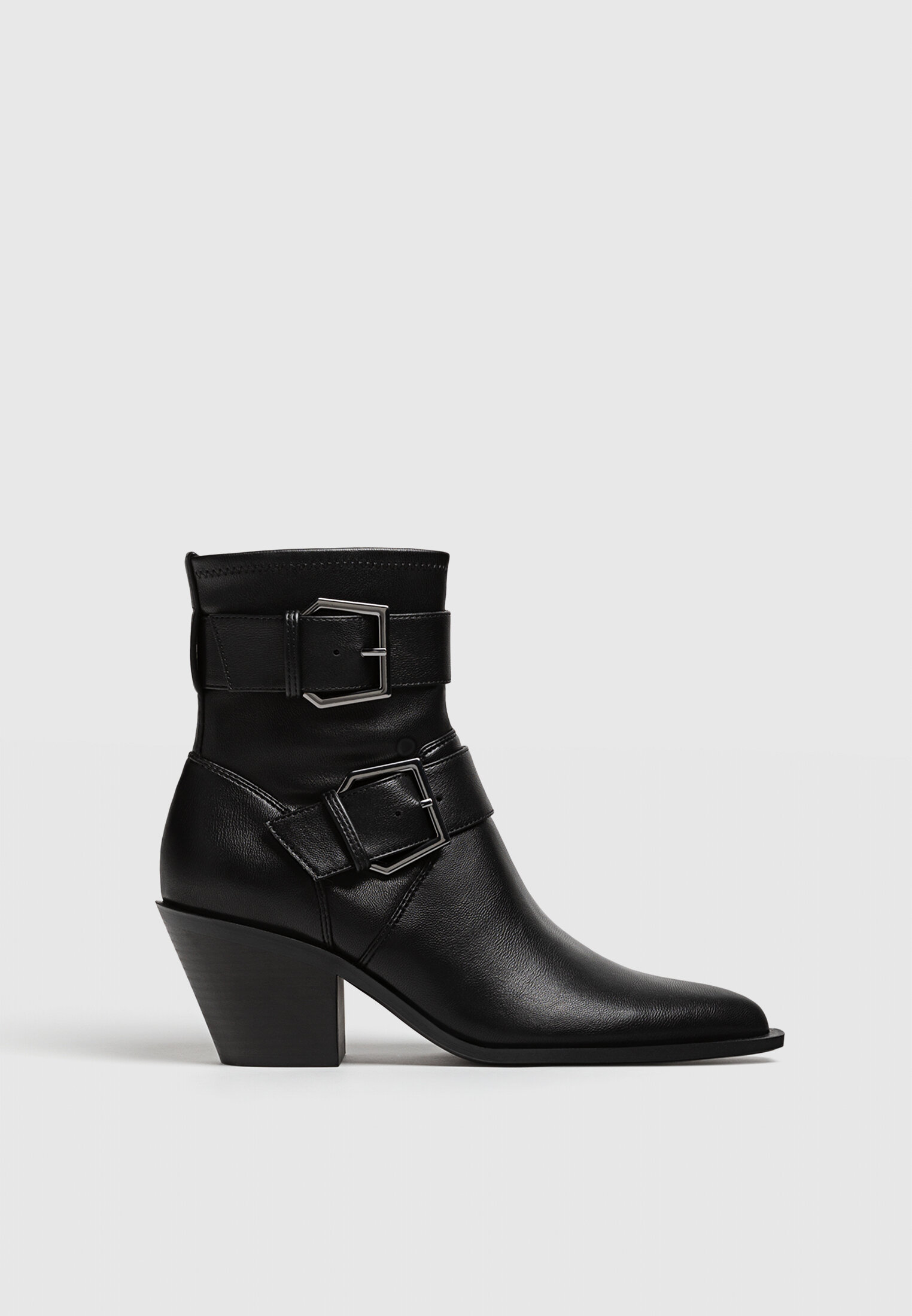 Botines tac n hebillas negros