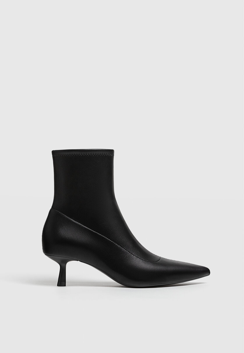 Kitten heel hotsell sock bootie
