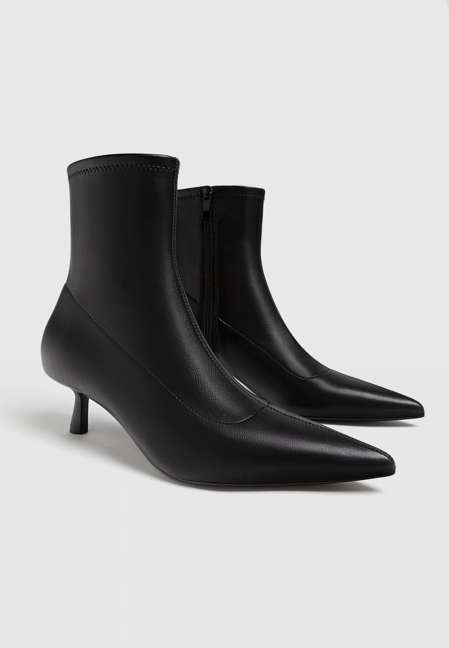 Bottines stretch talon null femme Stradivarius Luxembourg
