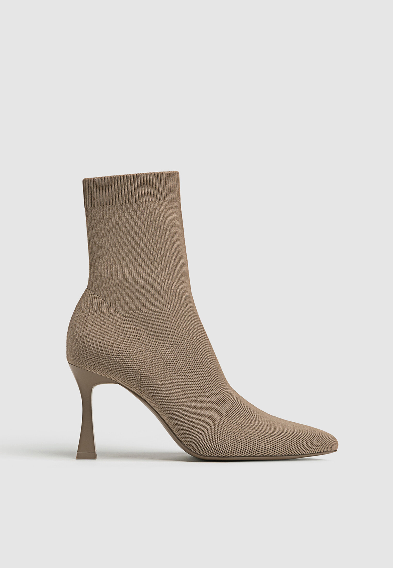 Botines sales en stradivarius