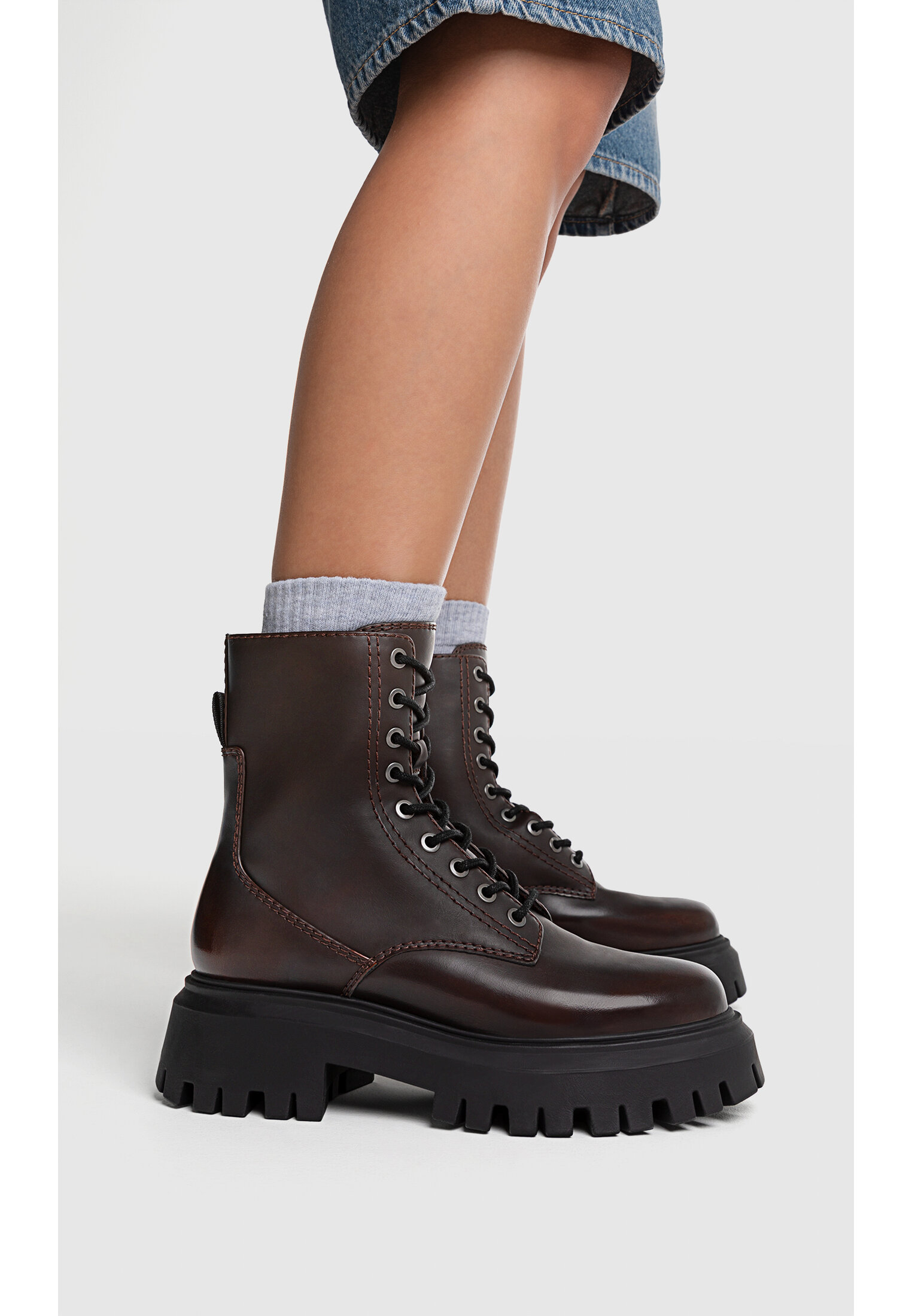 Lace up flat ankle boots Women s fashion Stradivarius United