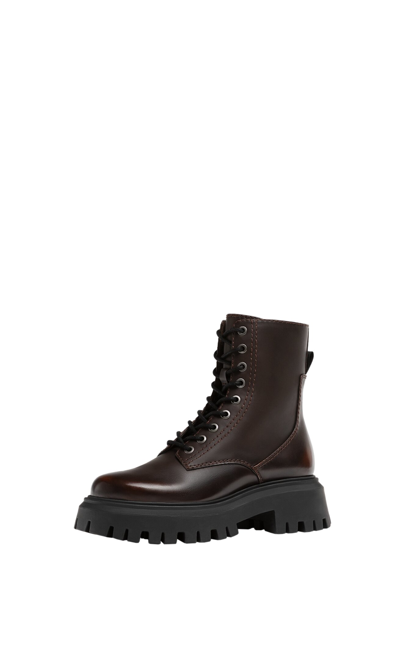 Botines planos best sale acordonados