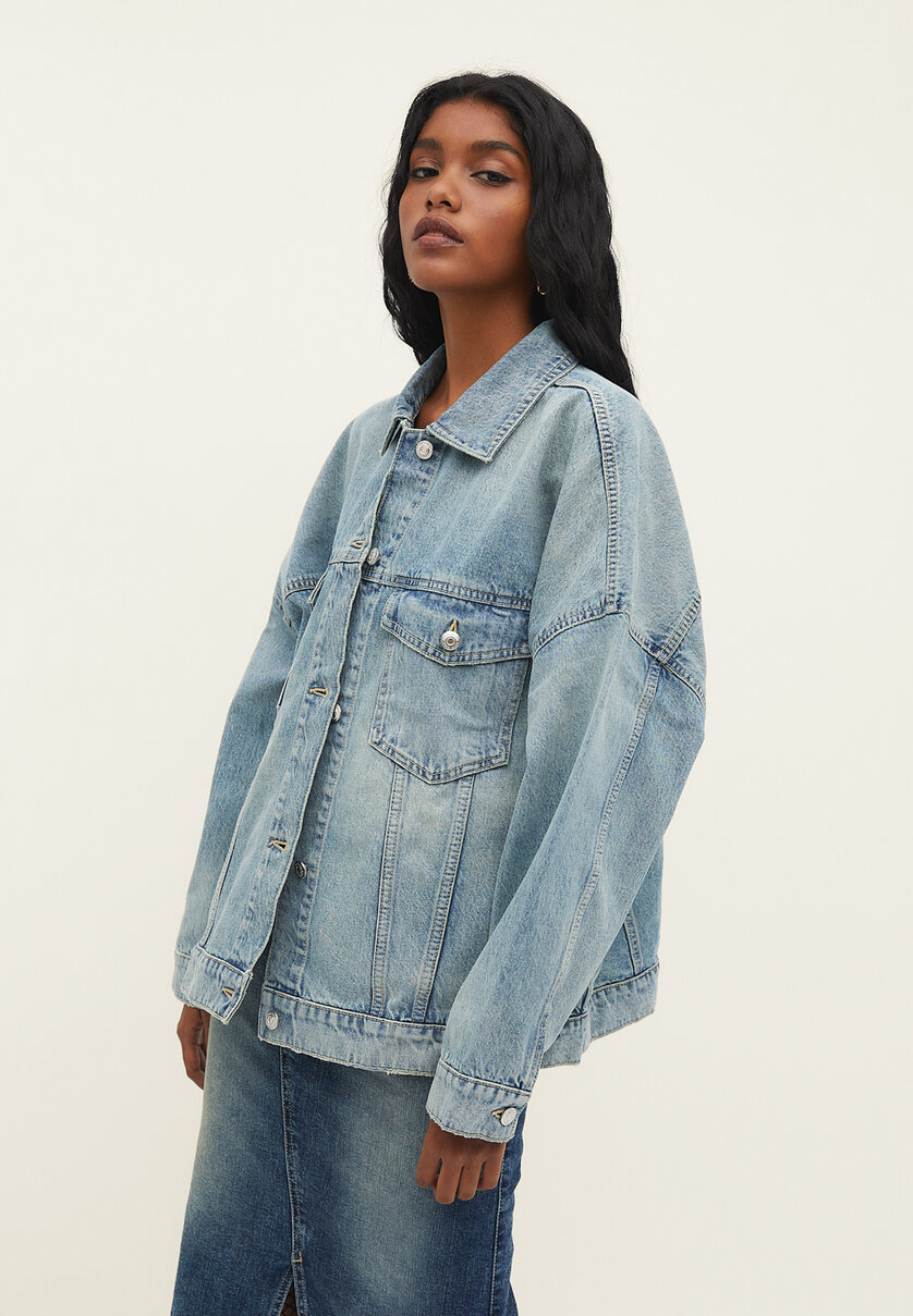 Oversize denim jacket - Women's fashion | Stradivarius Macedonia