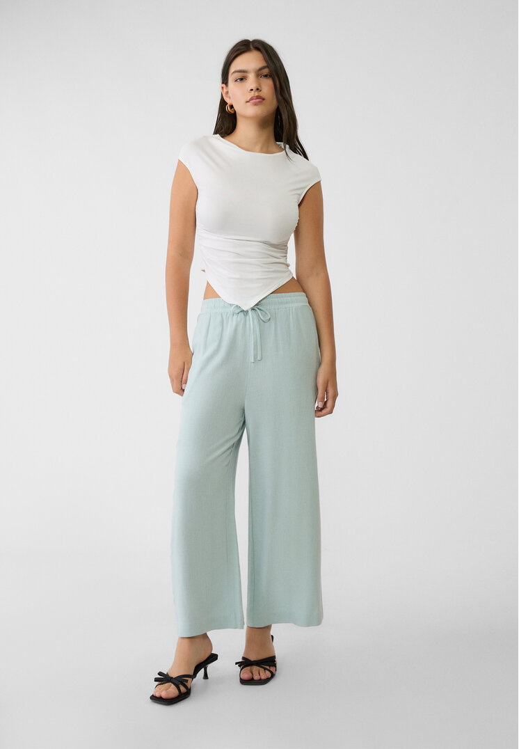 

Stradivarius Culotte mit Leinenanteil Himmelblau XS