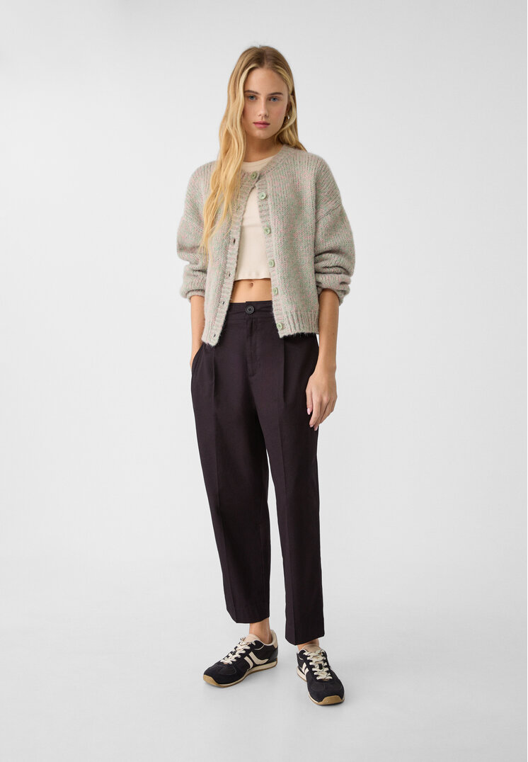 Stradivarius Pantaloni Carrot Cu Pense Negru 40