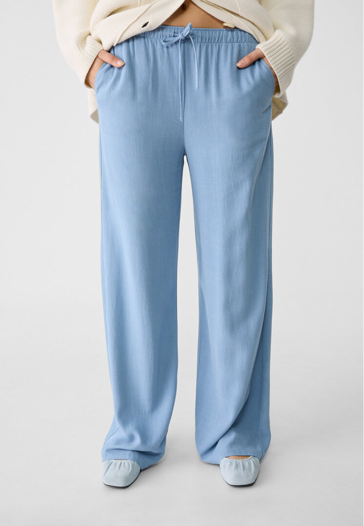 Stradivarius Loose-fitting linen blend trousers  Blue XL