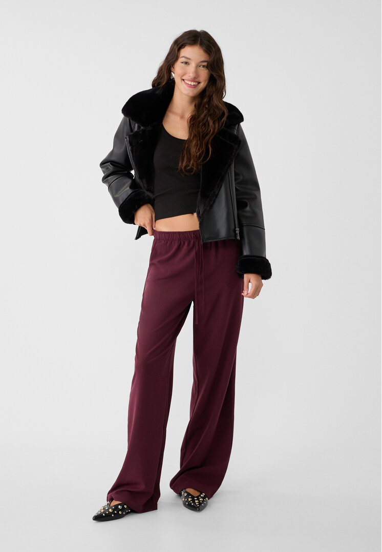 Stradivarius Pantaloni Lungi Eleganți Fluizi Grena L