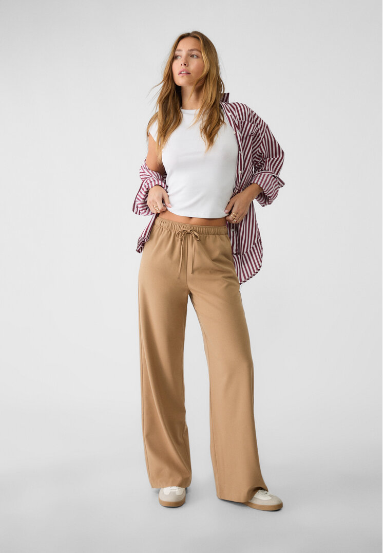 Stradivarius Pantaloni Lungi Eleganți Fluizi Bej M