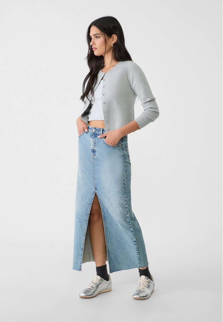 Stradivarius Langer Jeansrock im Comfort-Fit Medium light blue Denim 32