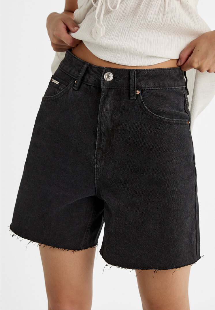 Stradivarius D93 Longline denim shorts  Black denim 4