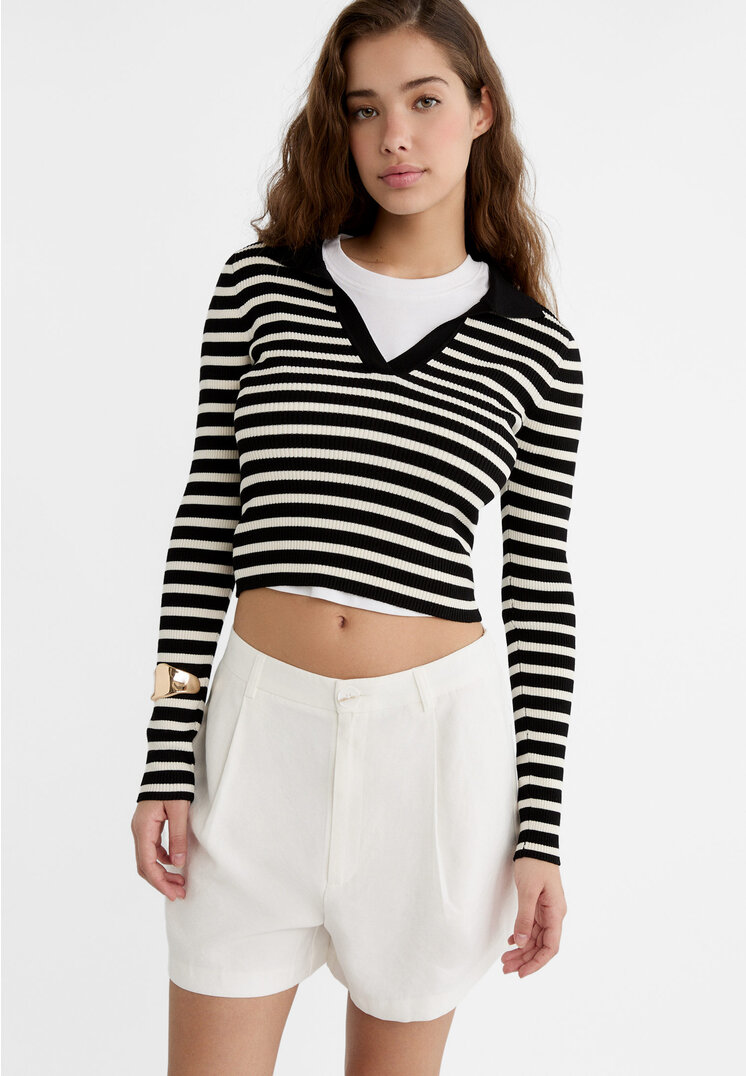 Stradivarius Pantaloni Scurți Vaporoși Cu Pliuri Ecru 40