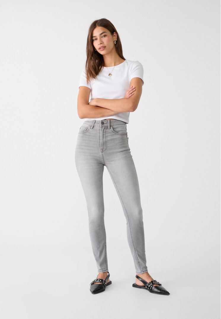 Stradivarius 1450 Blugi Skinny Cu Talie Foarte Înaltă Denim Negru 36