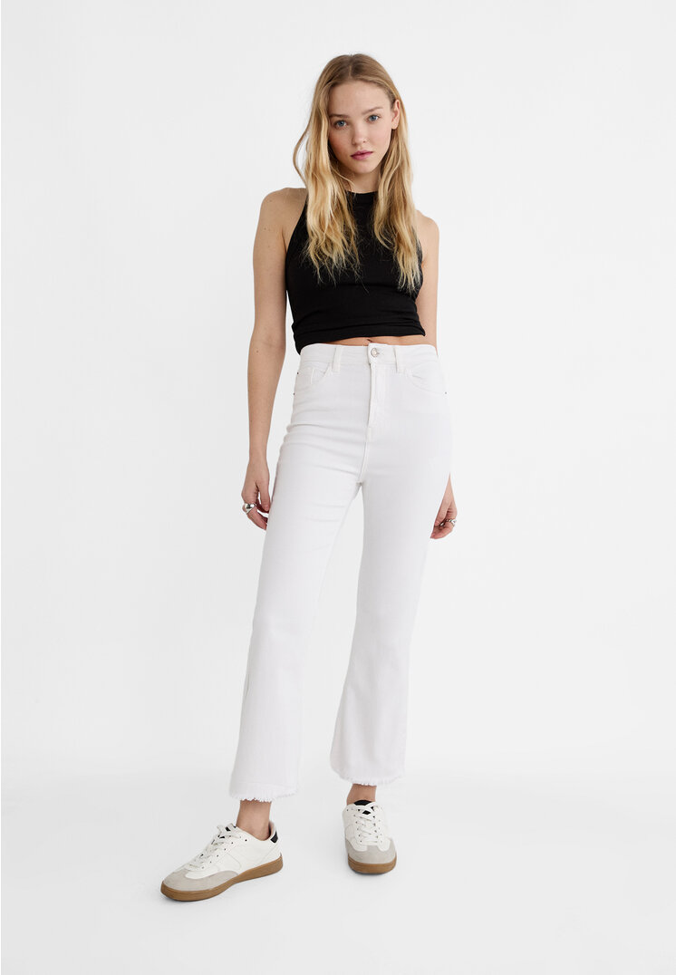 Stradivarius Blugi D78 Cropped Evazați Alb 34