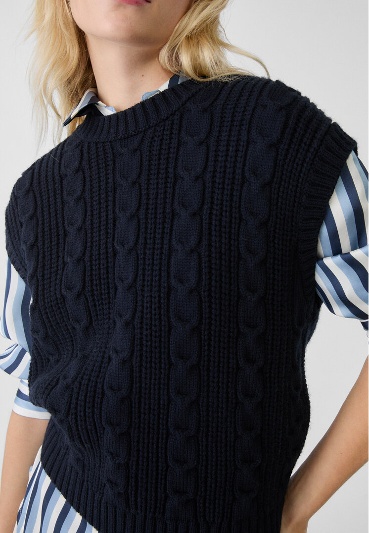 Stradivarius Cable-knit vest  Navy blue L