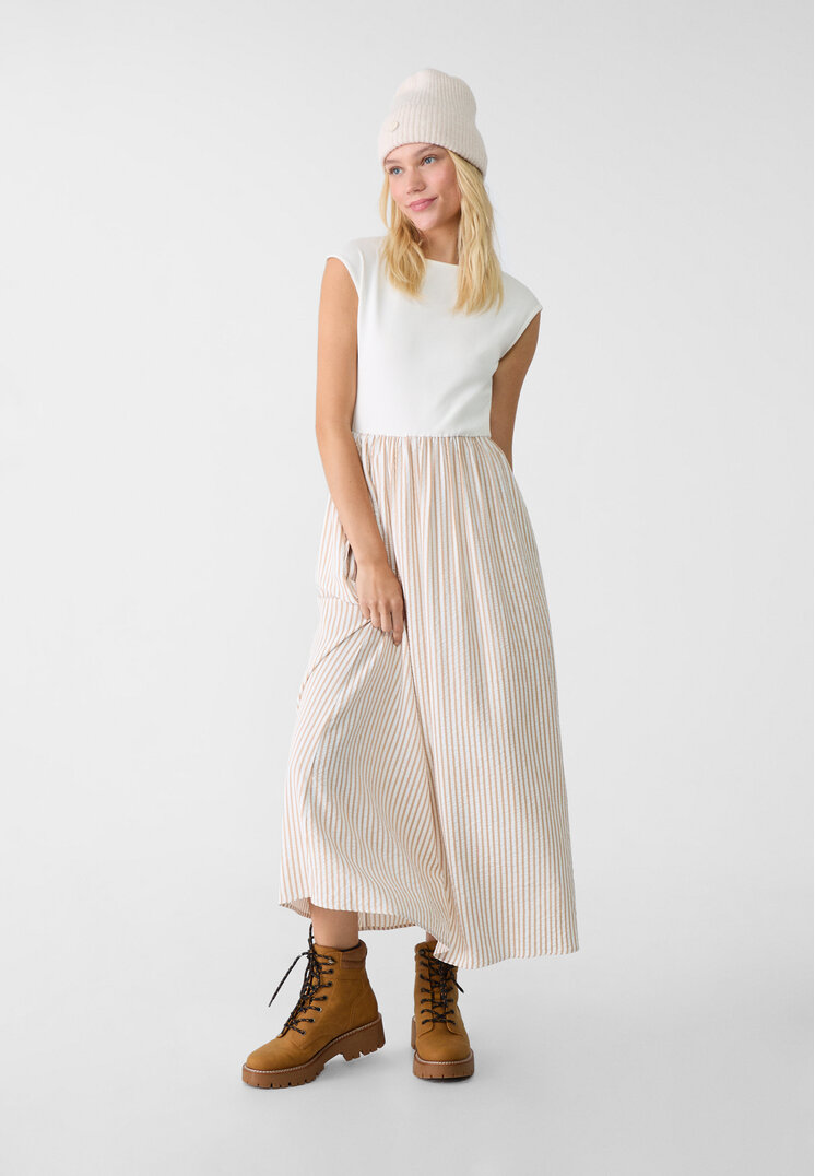 Stradivarius Rochie Midi Combinată Cu Mânecă Foarte Scurtă Piatră S