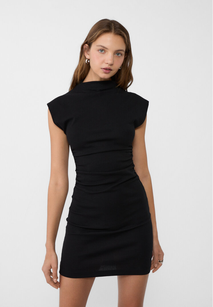 Stradivarius Rochie Scurtă Cu Încrețituri Negru Xs