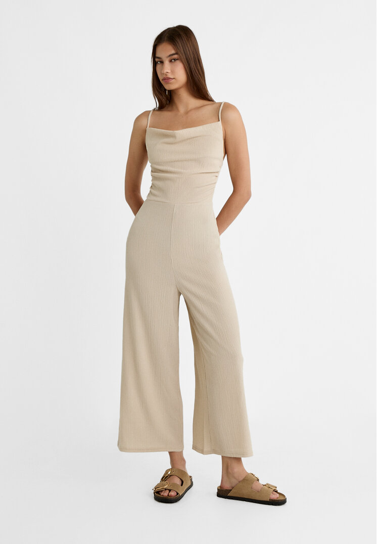 

Stradivarius Langer fließender und drapierter Jumpsuit Steingrau XS