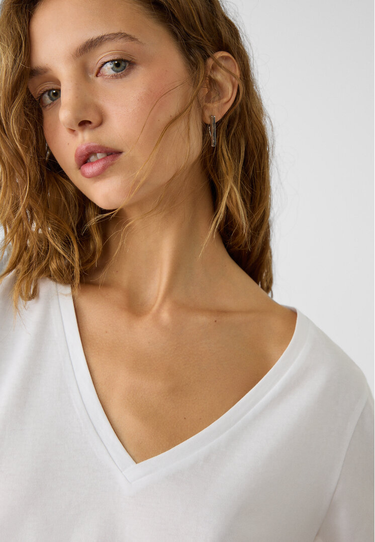 Stradivarius Basic V-neck T-shirt  White XS