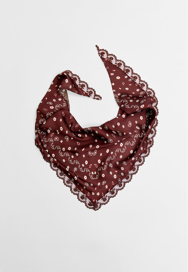 

Stradivarius Bandana mit Lace Braun OS