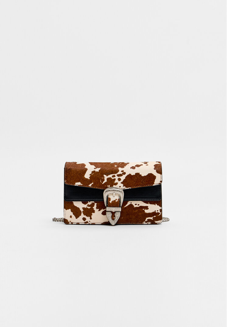 Stradivarius Geantă Crossbody Cu Imprimeu Și Cataramă Negru Os