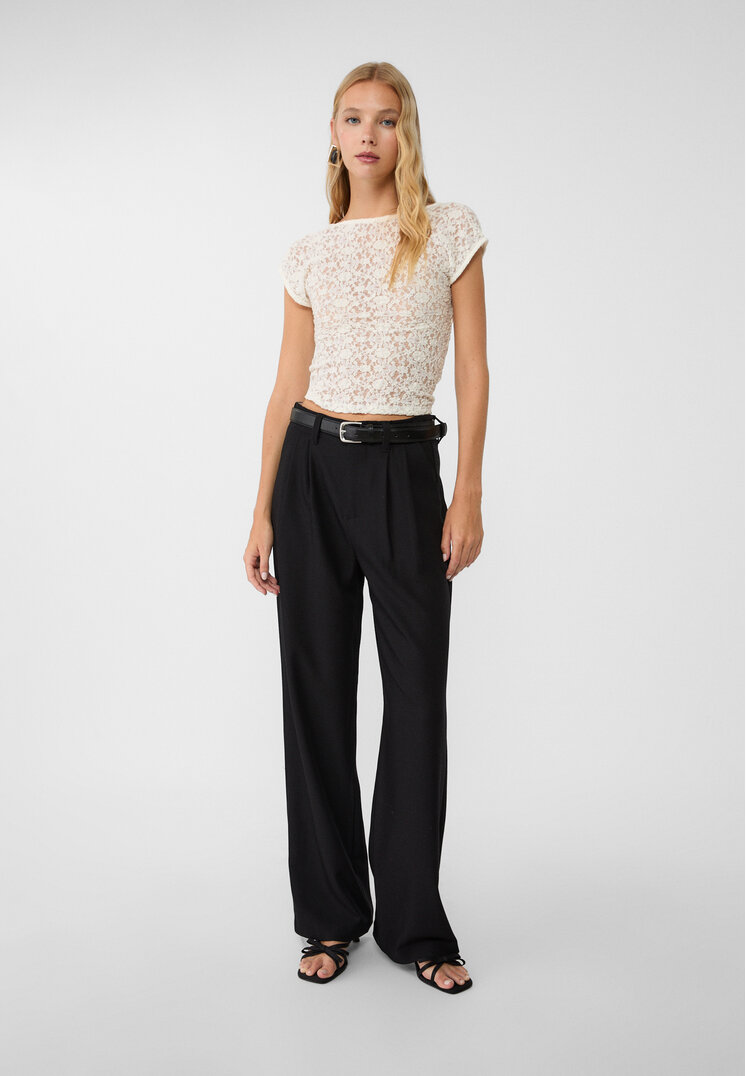 

Stradivarius Stoffhose mit Gürtel Schwarz 42