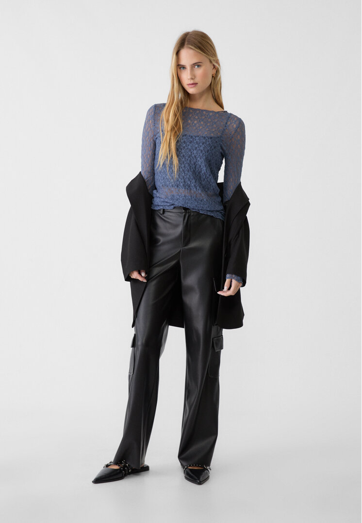 Stradivarius Pantaloni Cargo Din Imitație De Piele Negru 38