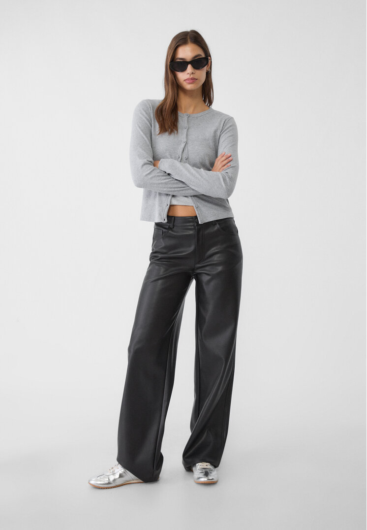 Stradivarius Pantaloni Largi Din Imitație De Piele Negru 36