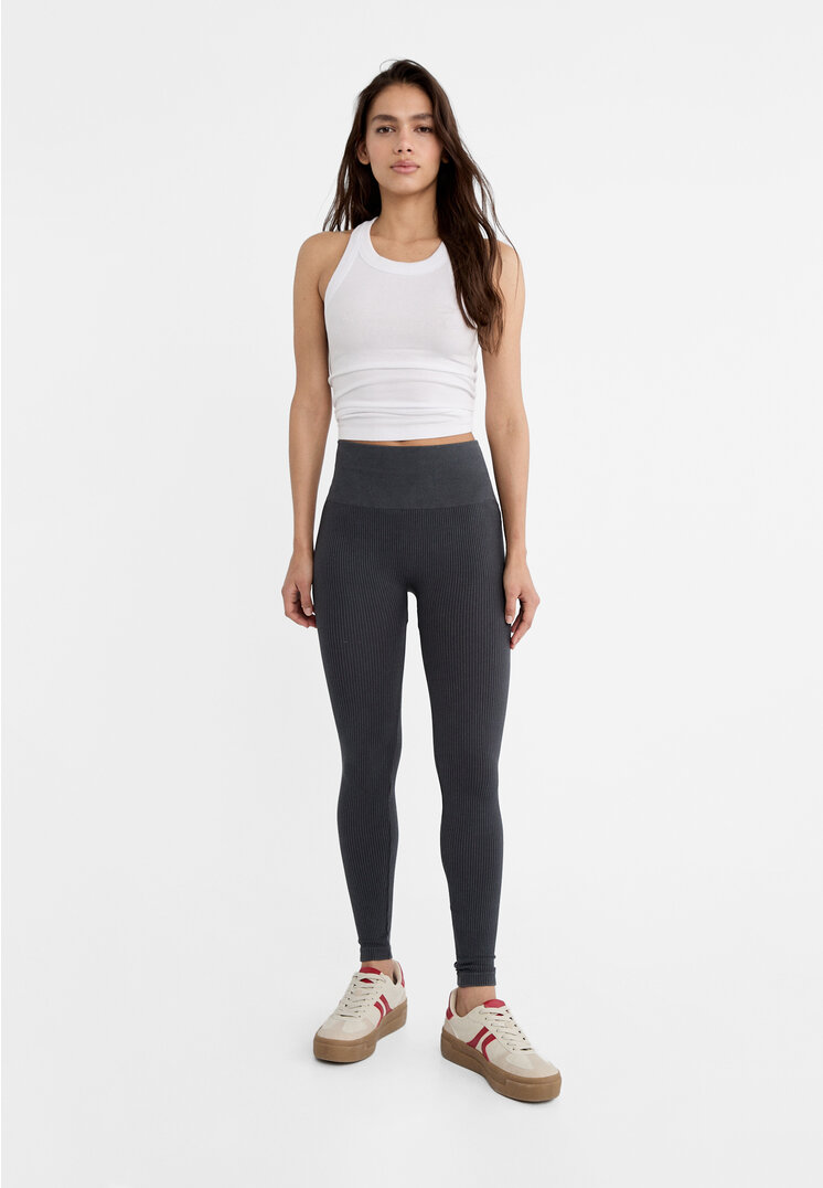 

Stradivarius Nahtlose Leggins Graumeliert S