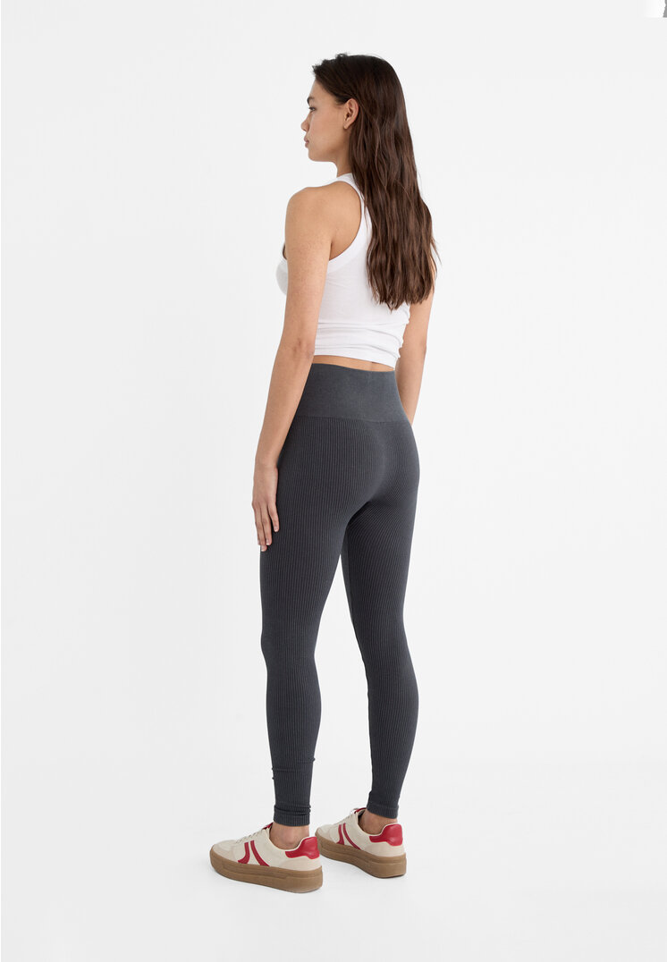 Stradivarius Seamless ribbed leggings  Dark grey XL