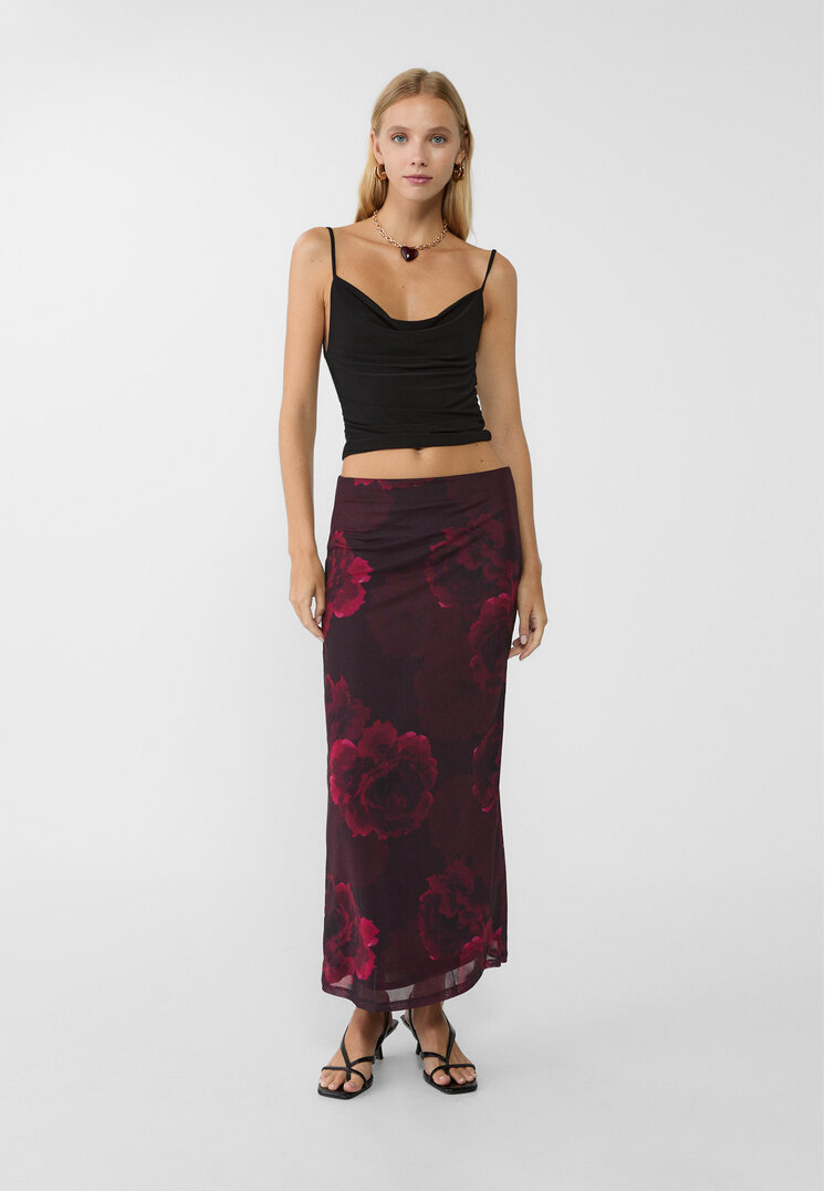 

Stradivarius Midirock aus Tüll mit Blumenprint Granatrot XS