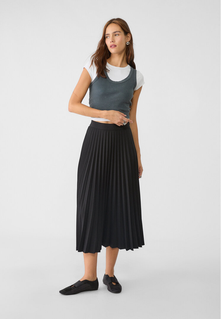 Stradivarius Plissierter Midirock Schwarz L