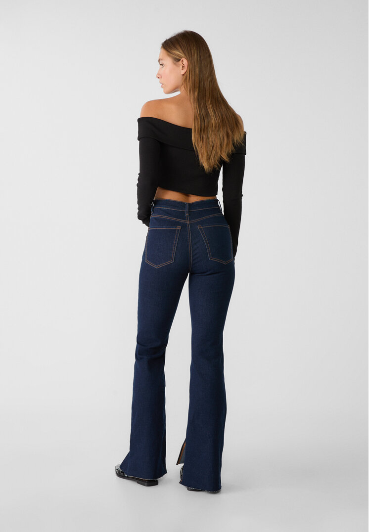 Stradivarius D74 Slit fit flared jeans Blue denim Recommend
