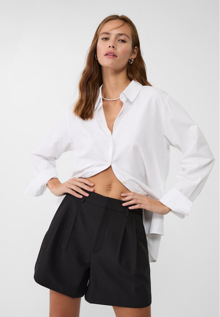Stradivarius Pantaloni Scurți Eleganți Cu Pense Negru 42