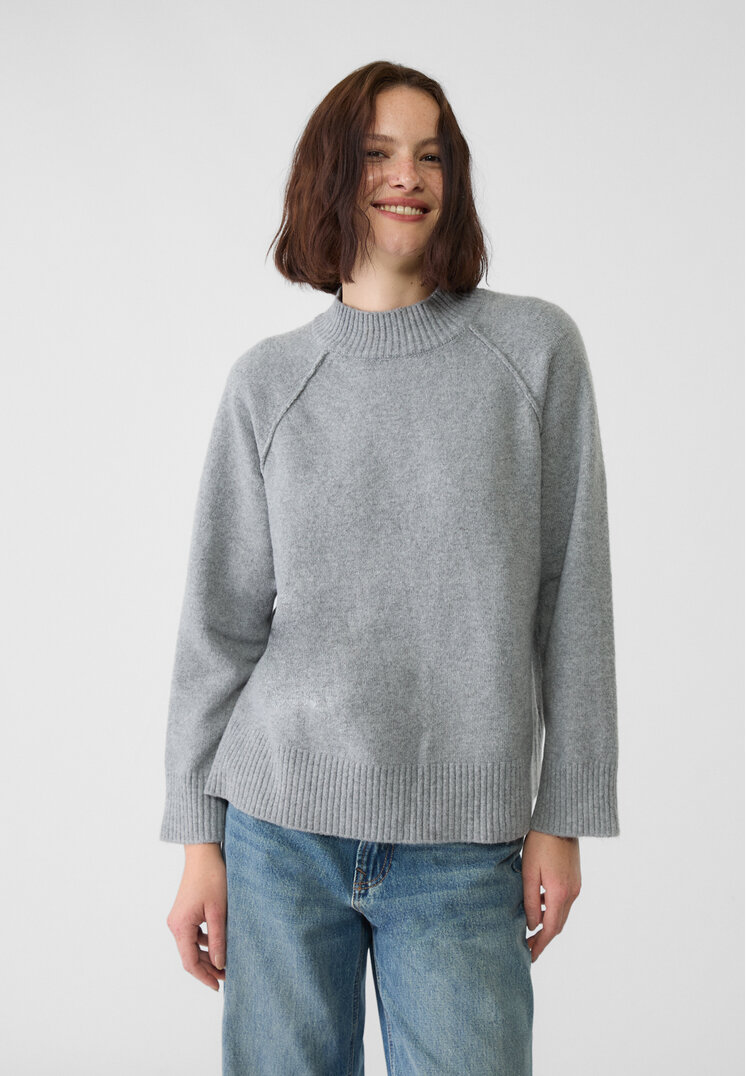 

Stradivarius Sweter basic z dzianiny Ciemnoszary XS