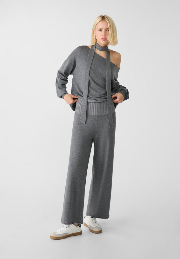 Stradivarius Pantaloni Culottes Din Tricot Cu Betelie Întoarsă Gri Închis M