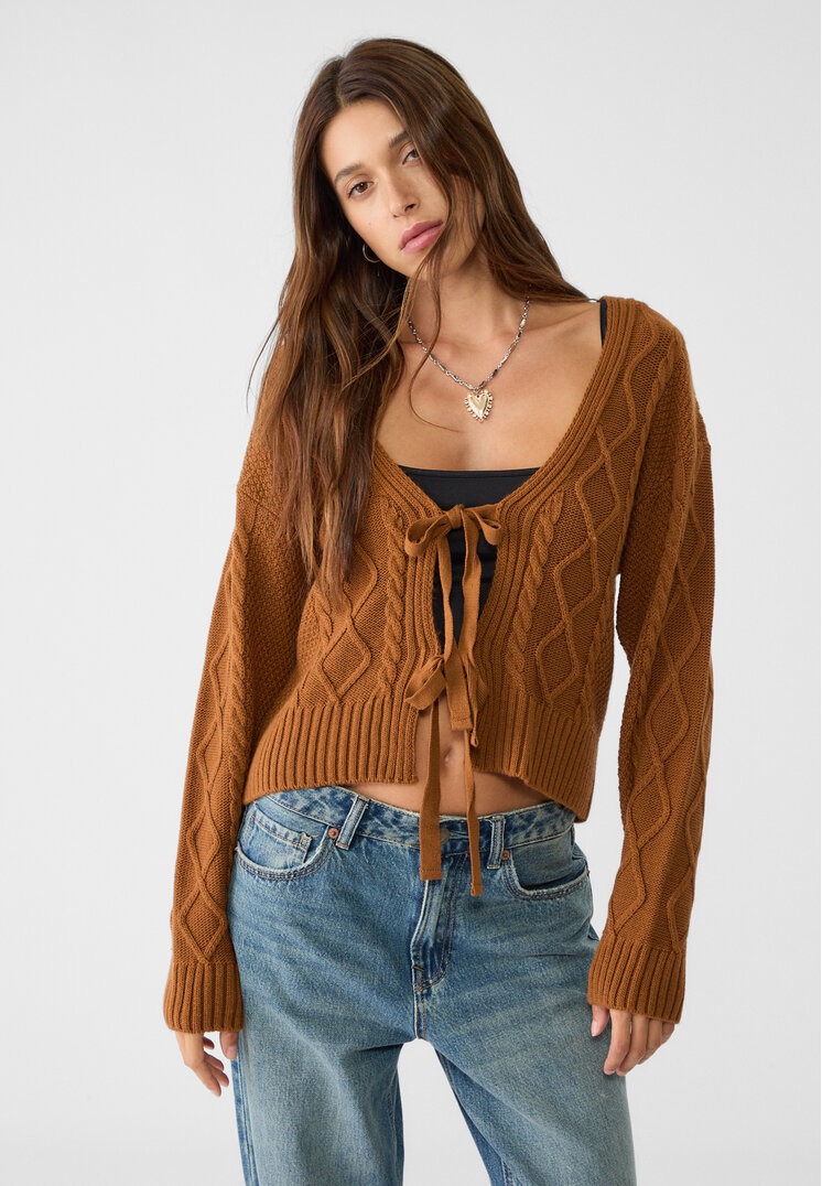Stradivarius Jachetă Din Tricot Cu Torsade Și Funde Ocru Xs