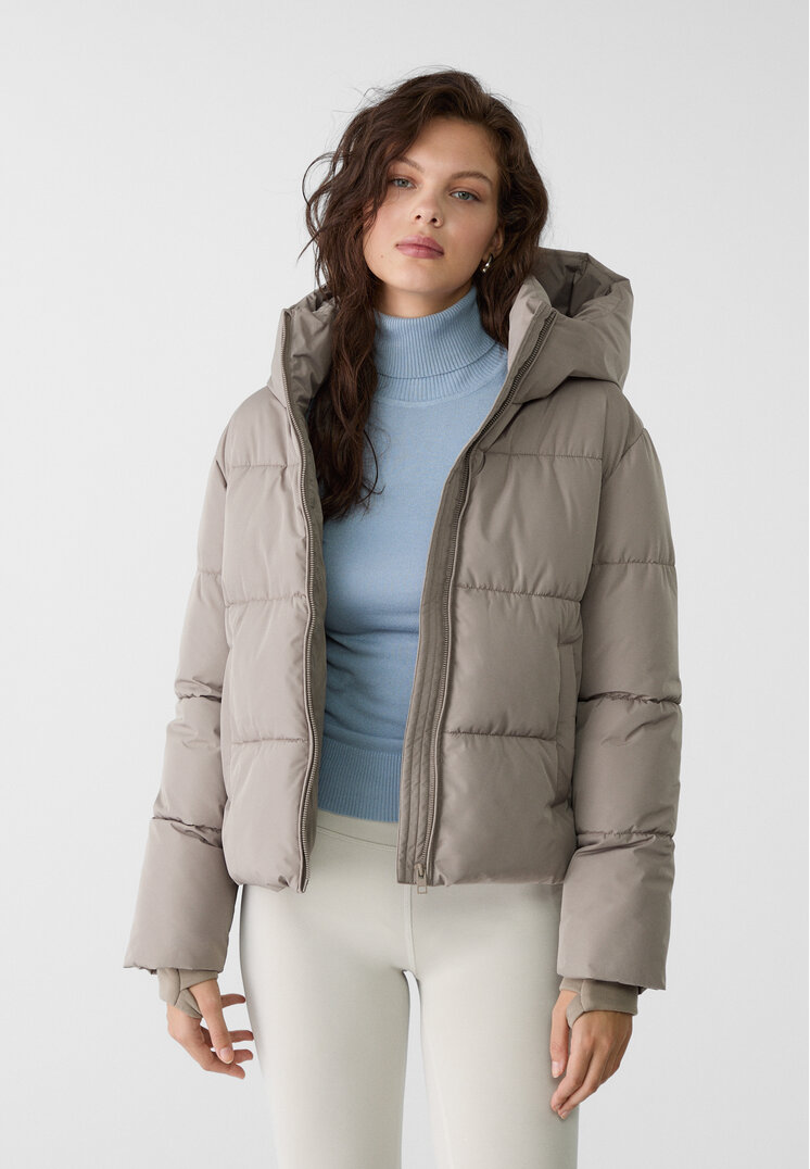 

Stradivarius Basic-Steppjacke mit Kapuze Braun L