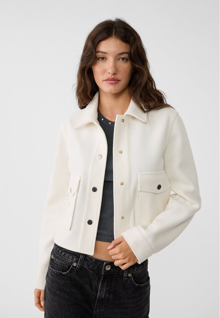 

Stradivarius Kurze Soft-Touch-Jacke TRANSPARENT L