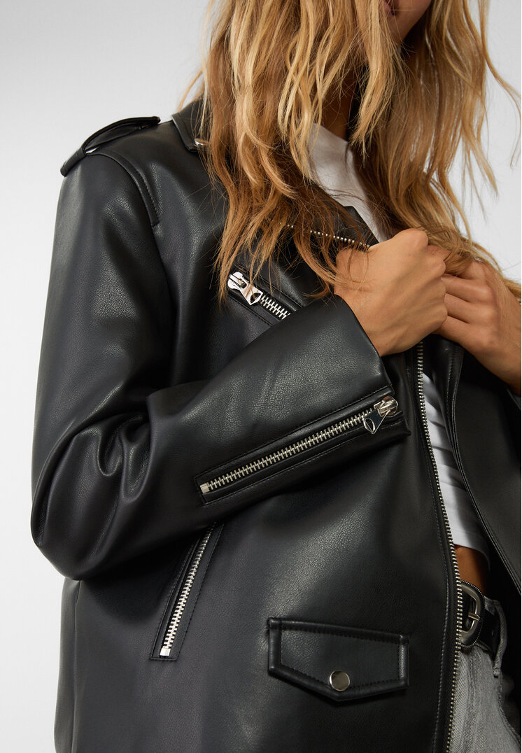 Stradivarius Giubbotto biker oversize effetto pelle Nero M Recommend