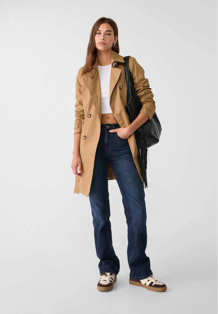 

Stradivarius Kurzer Trenchcoat Gelbbraun M