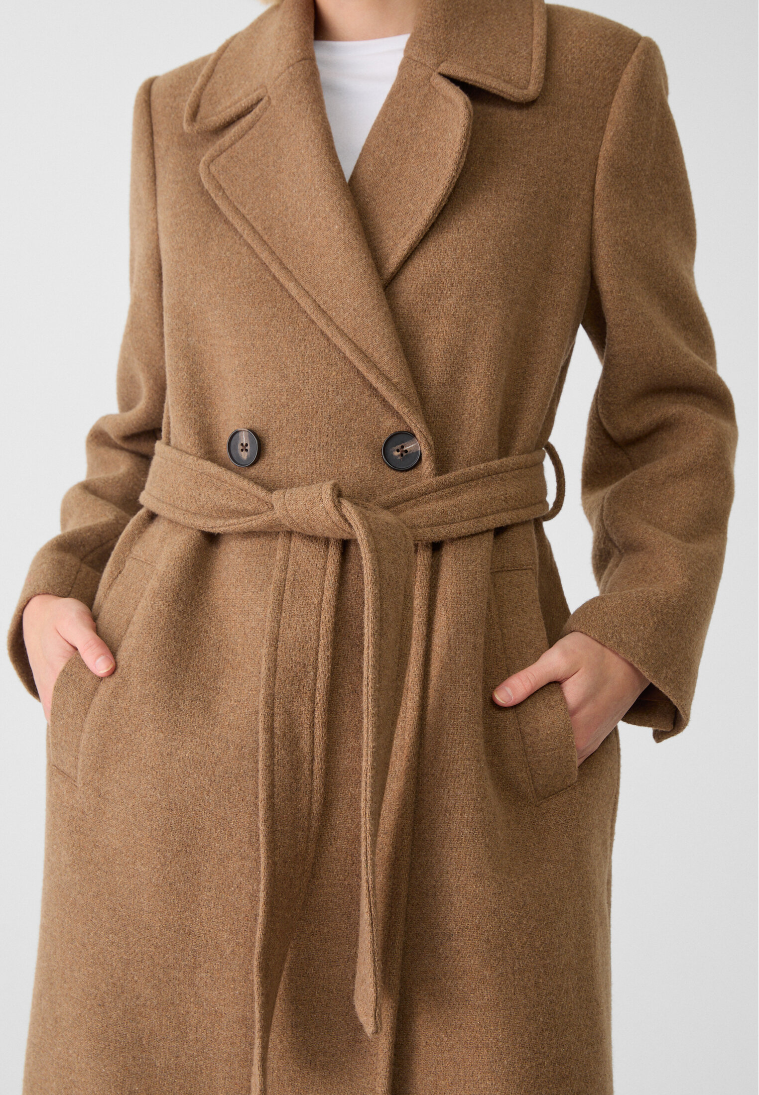 Stoffmantel mit Gürtel - Mode für Damen | Stradivarius Deutschland 